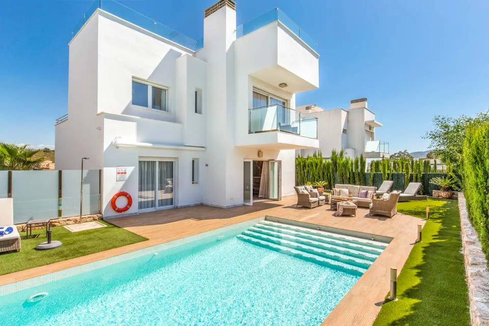 Private Pool
