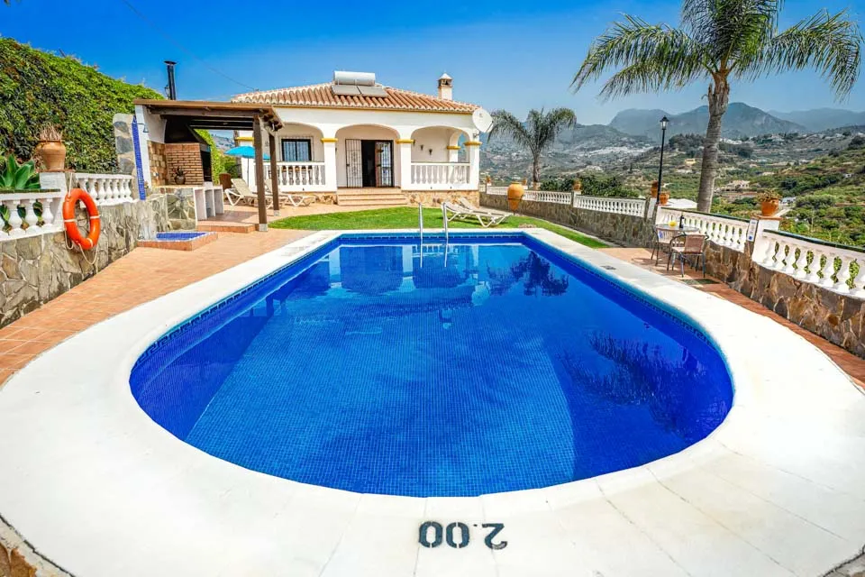 Private Pool