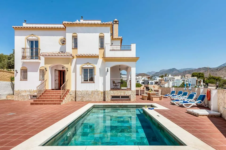 Private Pool