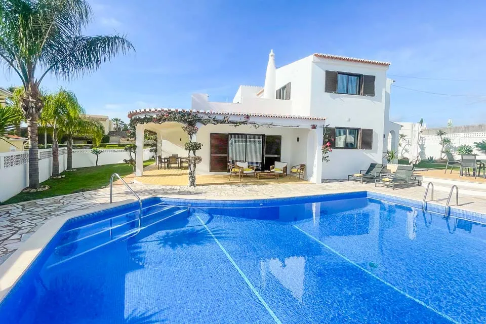 Private Pool