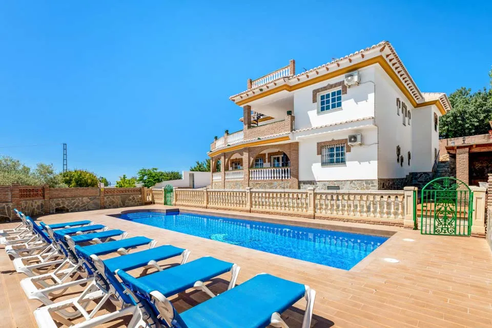 Private Pool