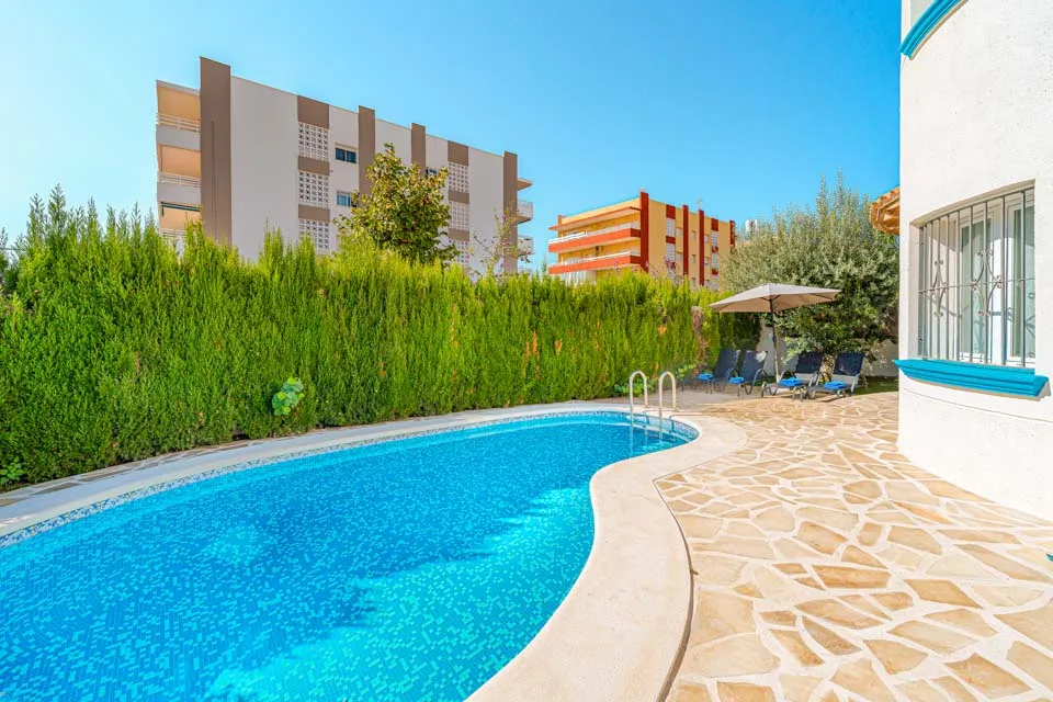 Private Pool