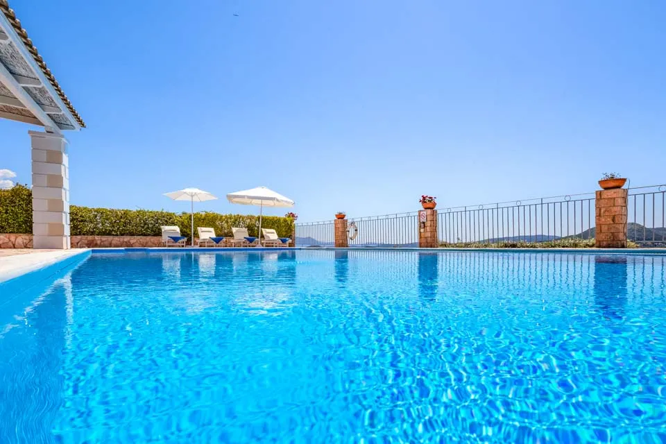 Private Pool