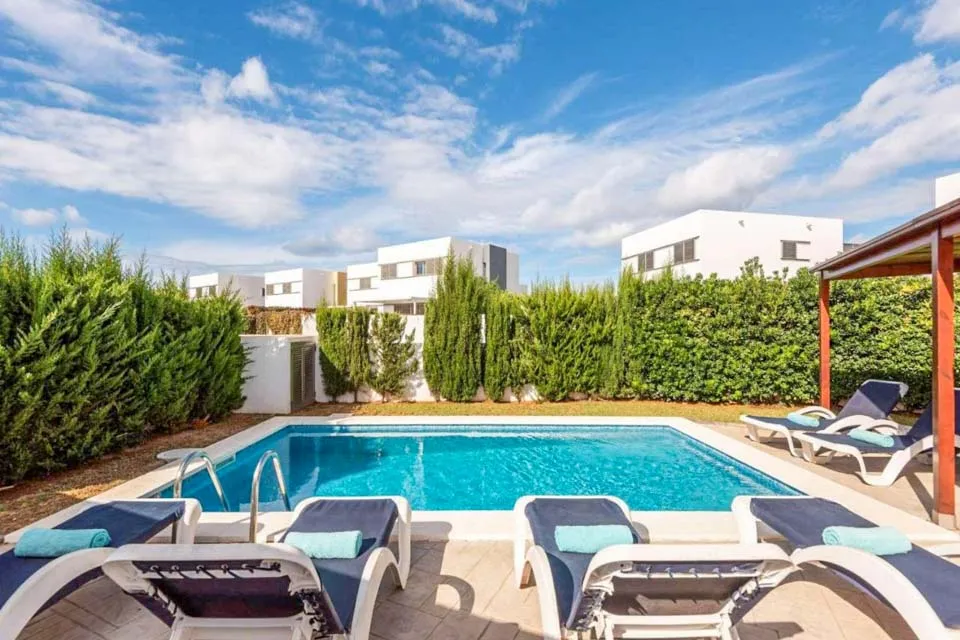 Private Pool