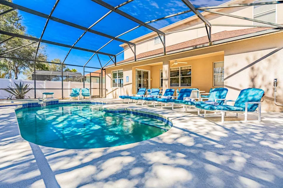 Private Pool