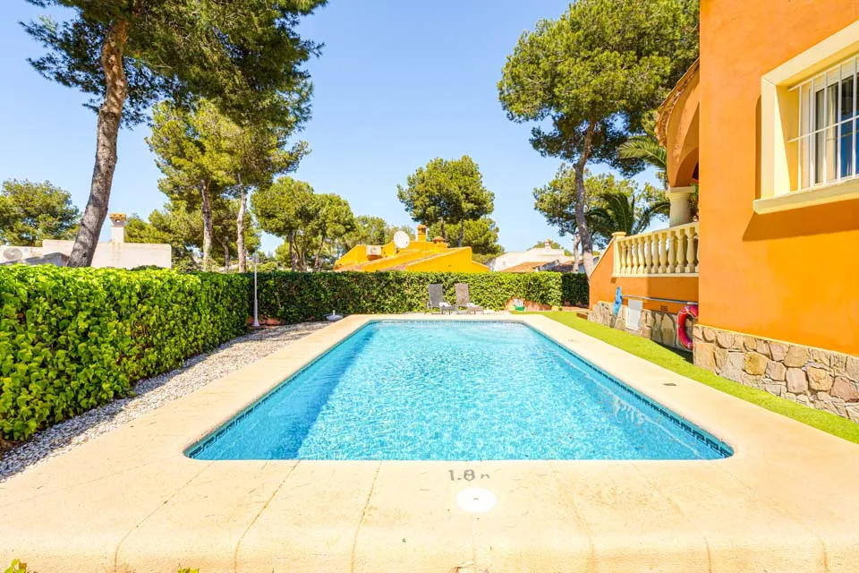 Private Pool