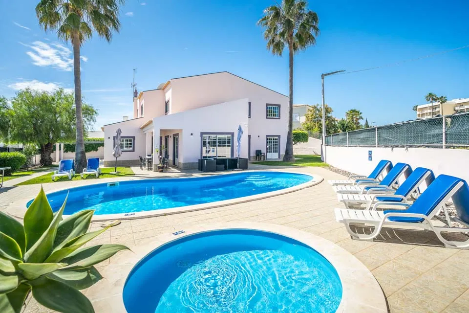Private Pool