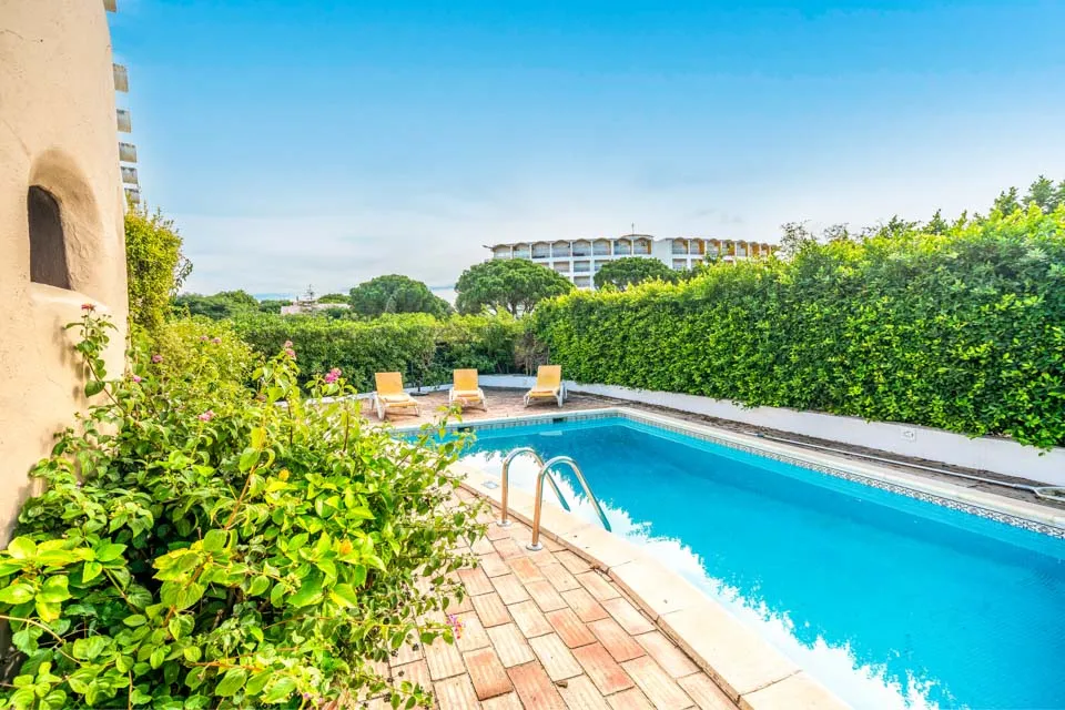 Private Pool