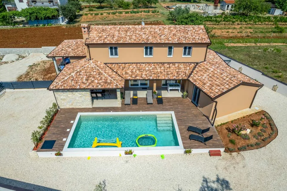 Private Pool