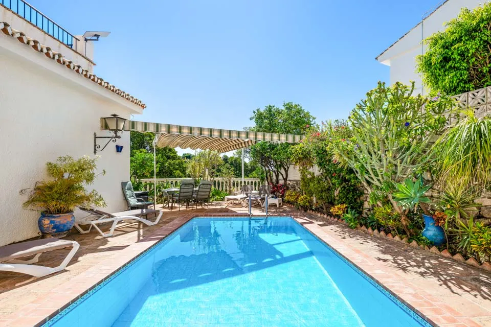 Private Pool
