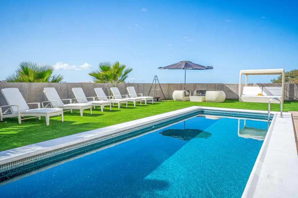 Private Pool