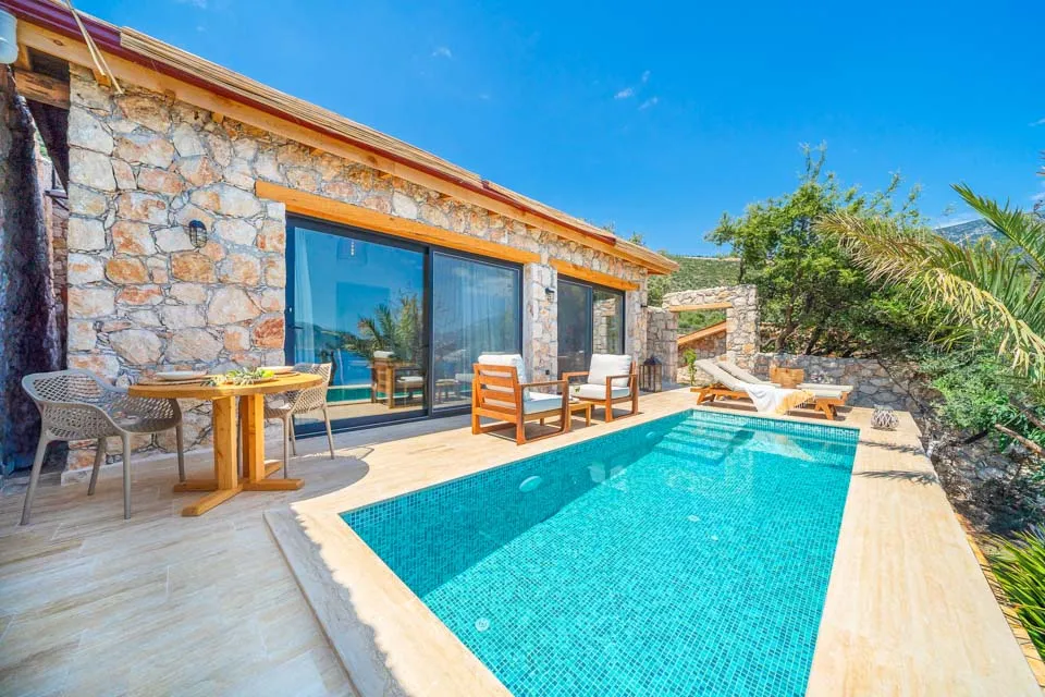 Private Pool
