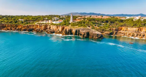 Algarve - Guia - Farol da Guia.jpg