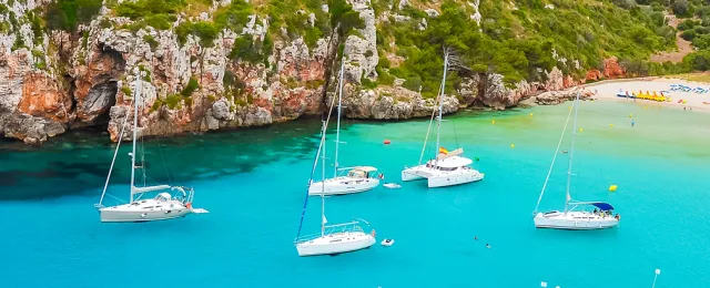 Cala'n Porter Villa Holidays