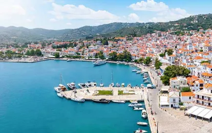 Skopelos Town
