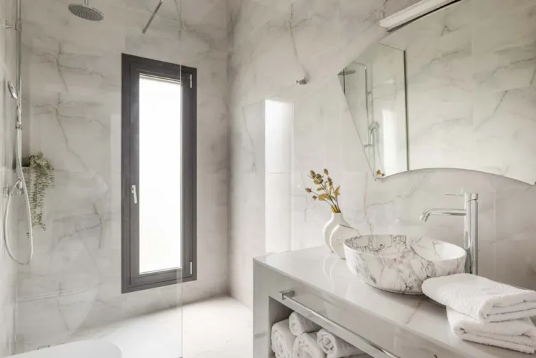 Shower Room-0