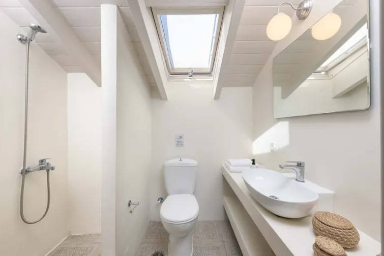 Shower Room-0