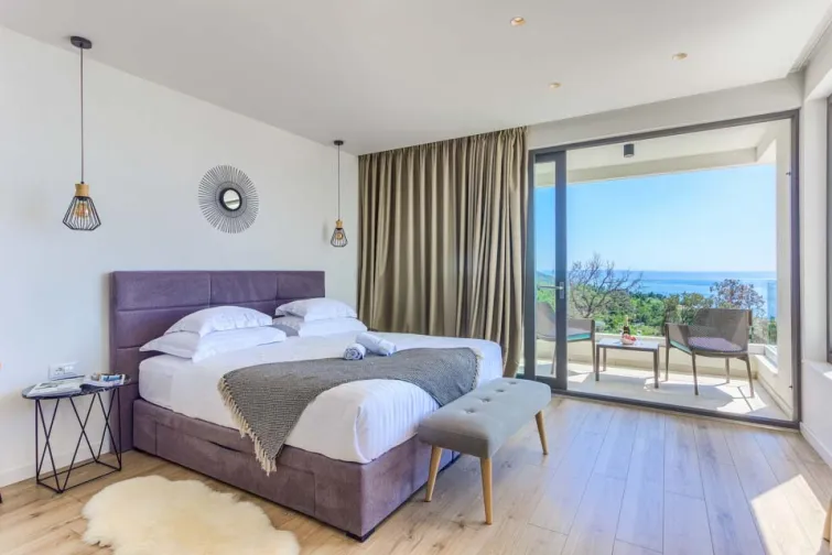 Bedroom-0