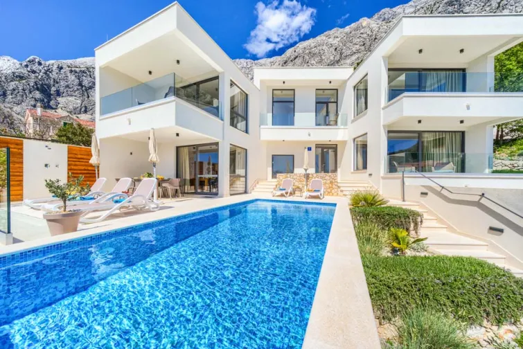 Villa-0
