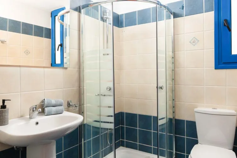 Shower Room-0