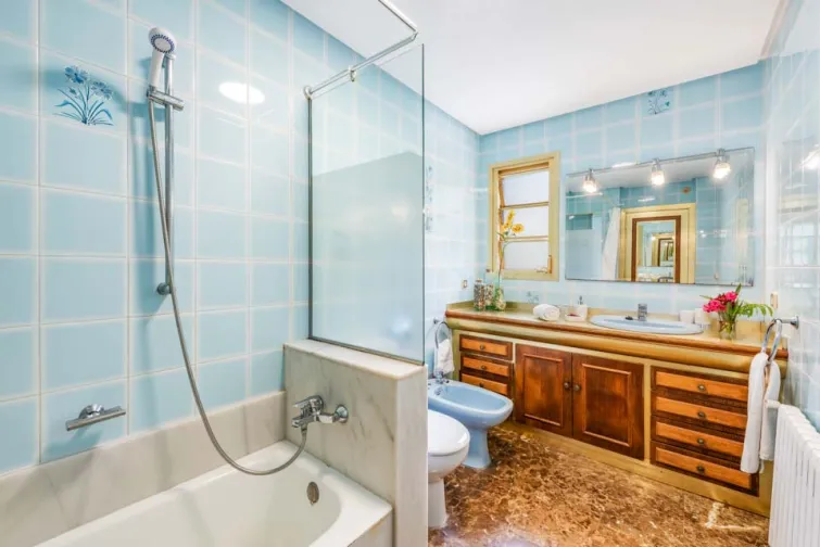 Bathroom-0