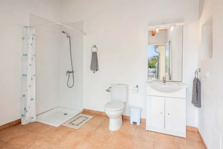 Shower Room-0