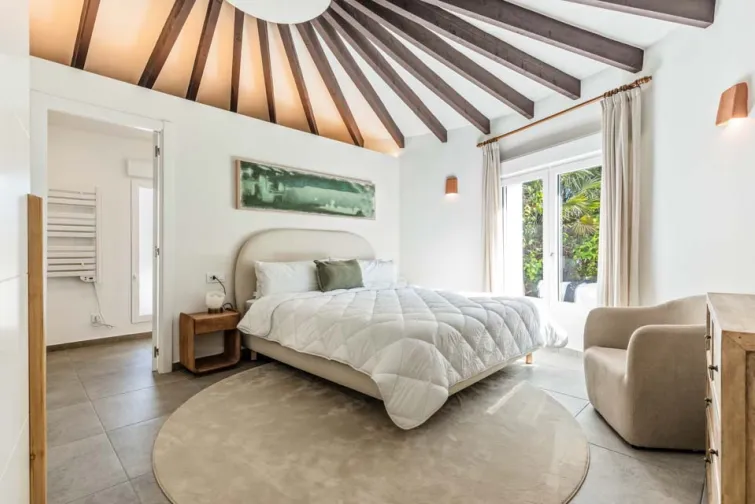 Bedroom-0