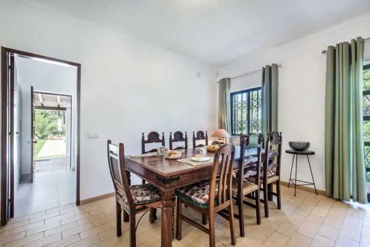 Dining Room-0