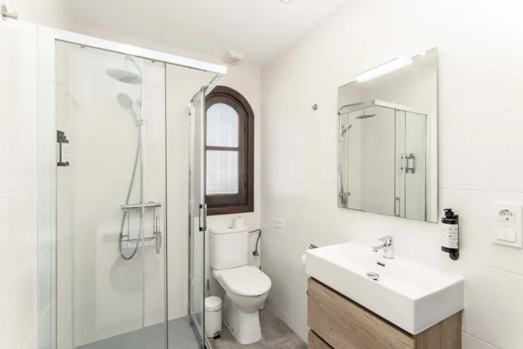 Shower Room-0