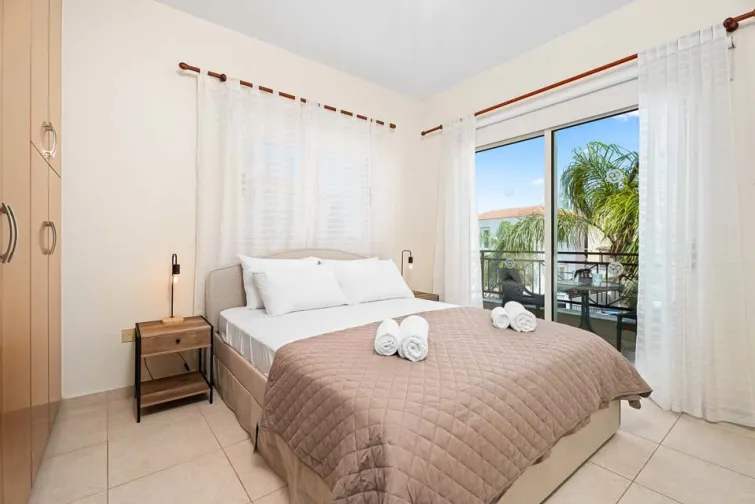 Bedroom-0