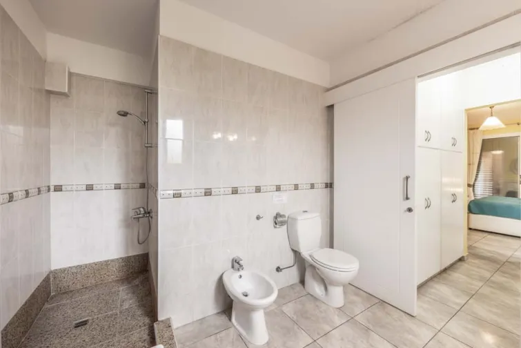 Shower Room-0