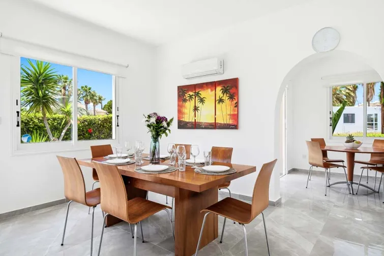 Dining Room-0