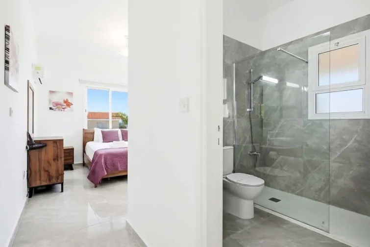 Shower Room-0