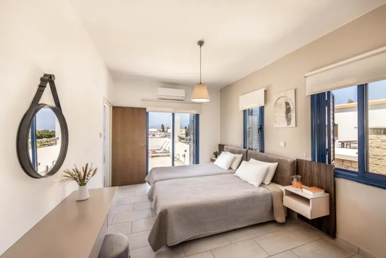 Bedroom-0