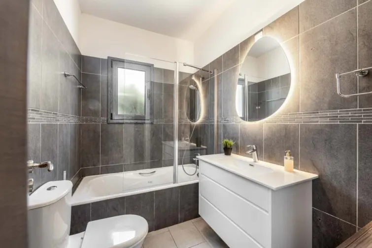 Bathroom-0