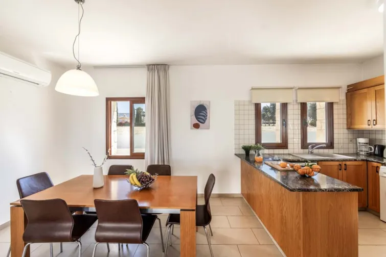 Dining Room-0