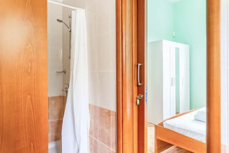 Shower Room-0