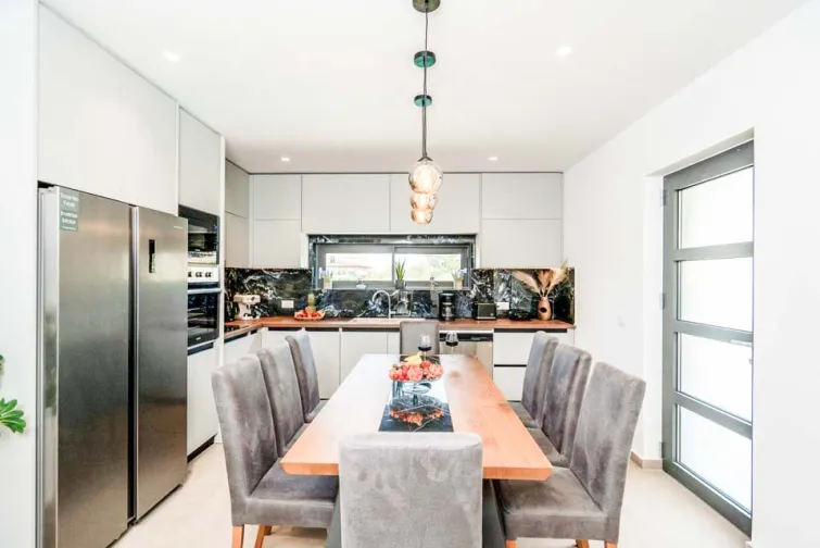 Dining Room-0