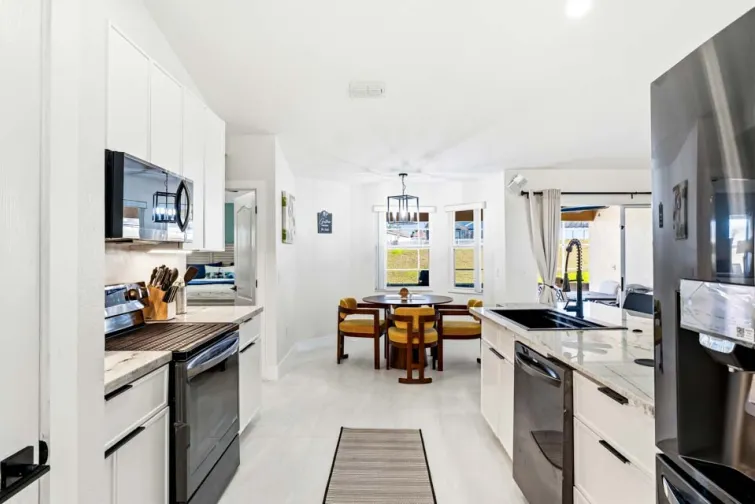 Kitchen-0
