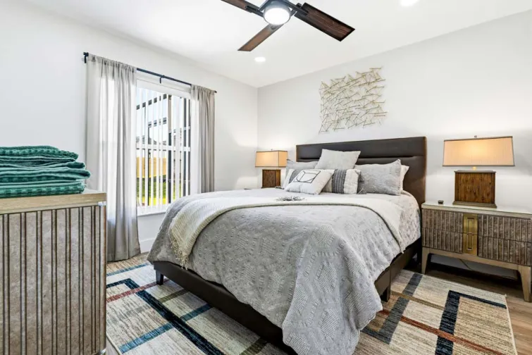 Bedroom-0