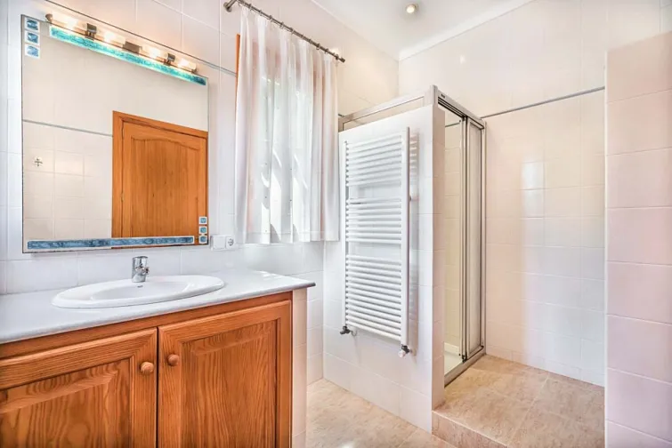Shower Room-0