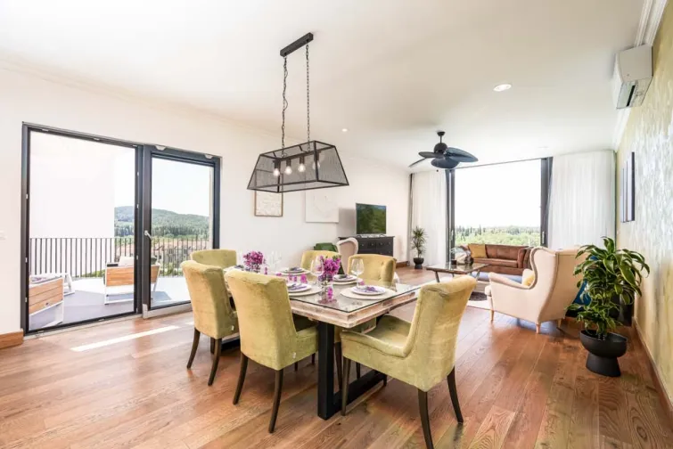 Dining Room-0