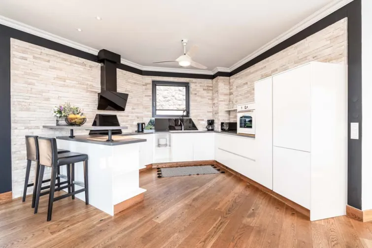 Kitchen-0