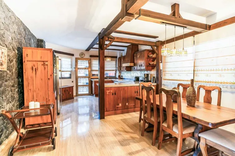 Dining Room-0