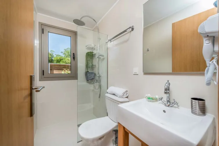 Shower Room-0