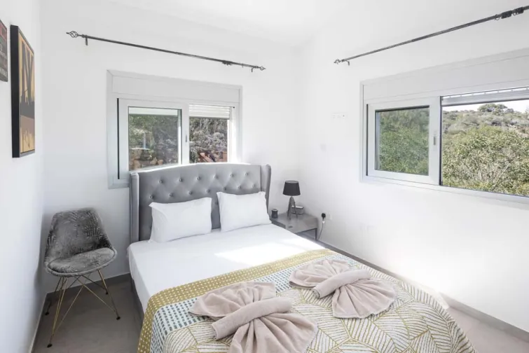 Bedroom-0