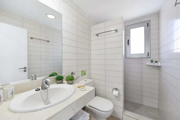 Shower Room-0