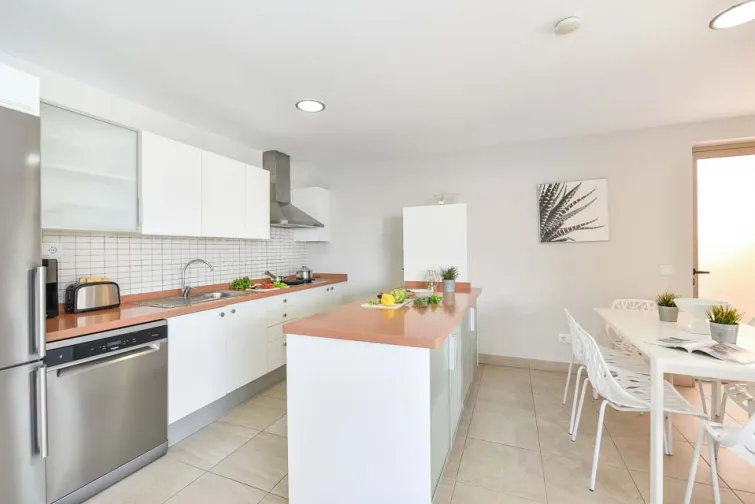 Kitchen-0
