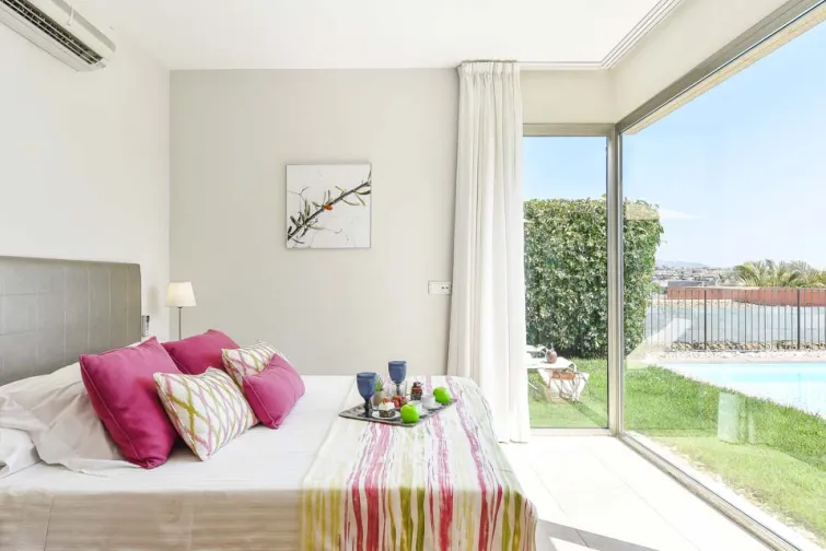 Bedroom-0