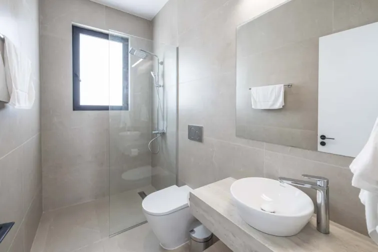 Shower Room-0